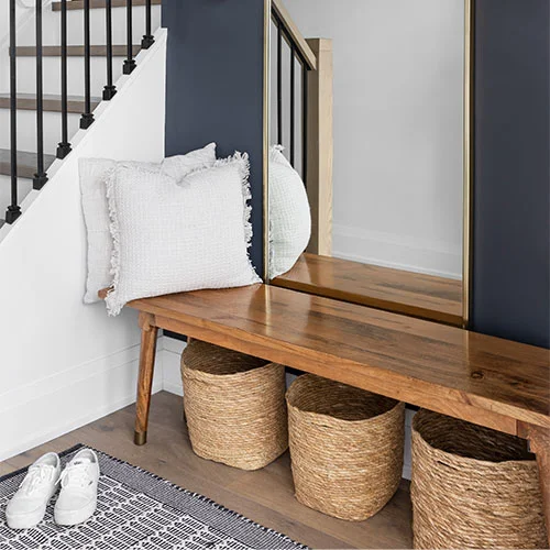 After - Foyer